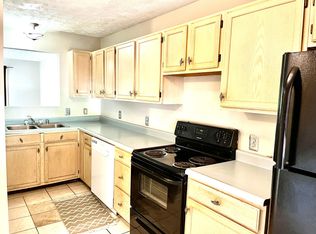 202 Lakeview Dr, Nicholasville, KY 40356