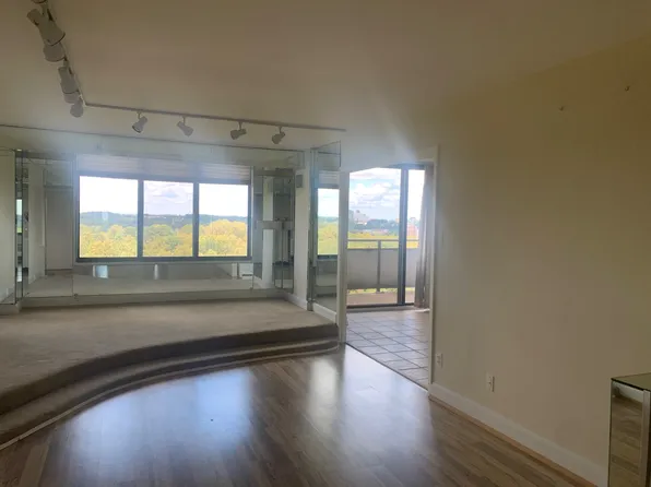 5225 Pooks Hill Rd APT 1824N, Bethesda, MD 20814