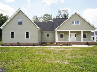 9286 Layfield Woods Dr, Delmar, MD 21875