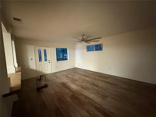 39344 Rosalind Dr — Photo 3