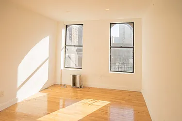 Rented by Platinum Properties