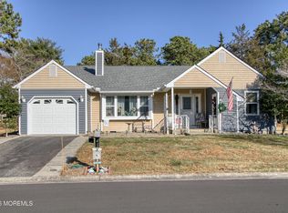 19 Amesbury Rd, Manchester Township, NJ 08759