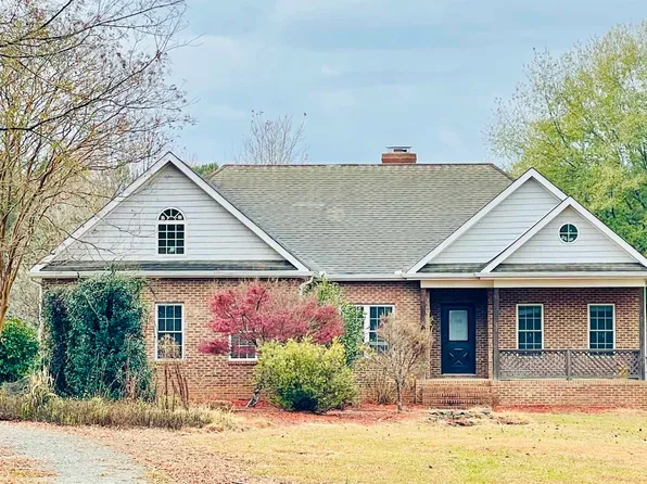 3781 Hensley Rd, Union Point, GA 30669