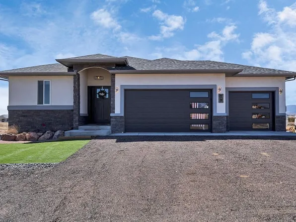 78 Tumbleweed Trl, Penrose, CO 81240