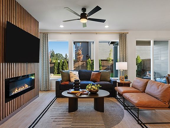 The Moreland - Living Room