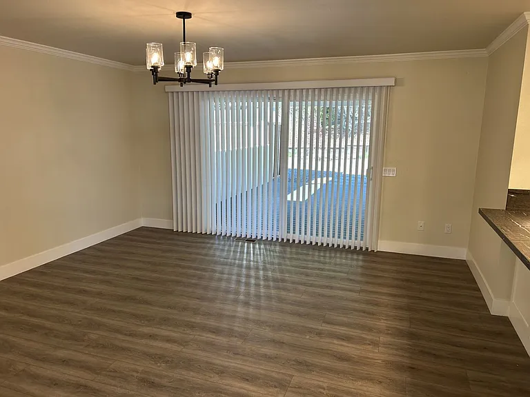 85 Jackson Dr — Photo 9