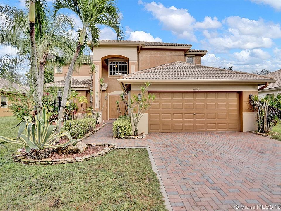 1st image of 6410 NW 106th Ter