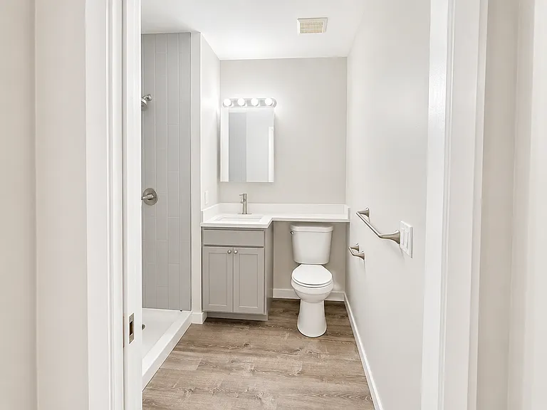 620 Red Table Apartments — Photo 19