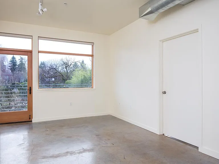 Move the House — Photo 15