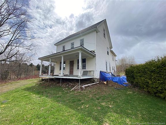 3rd image of 60 Beaconsfield Rd