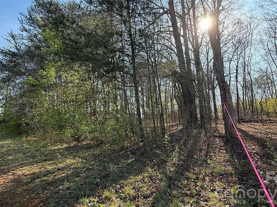 1st image of 1361 Zeb Haynes Rd #3