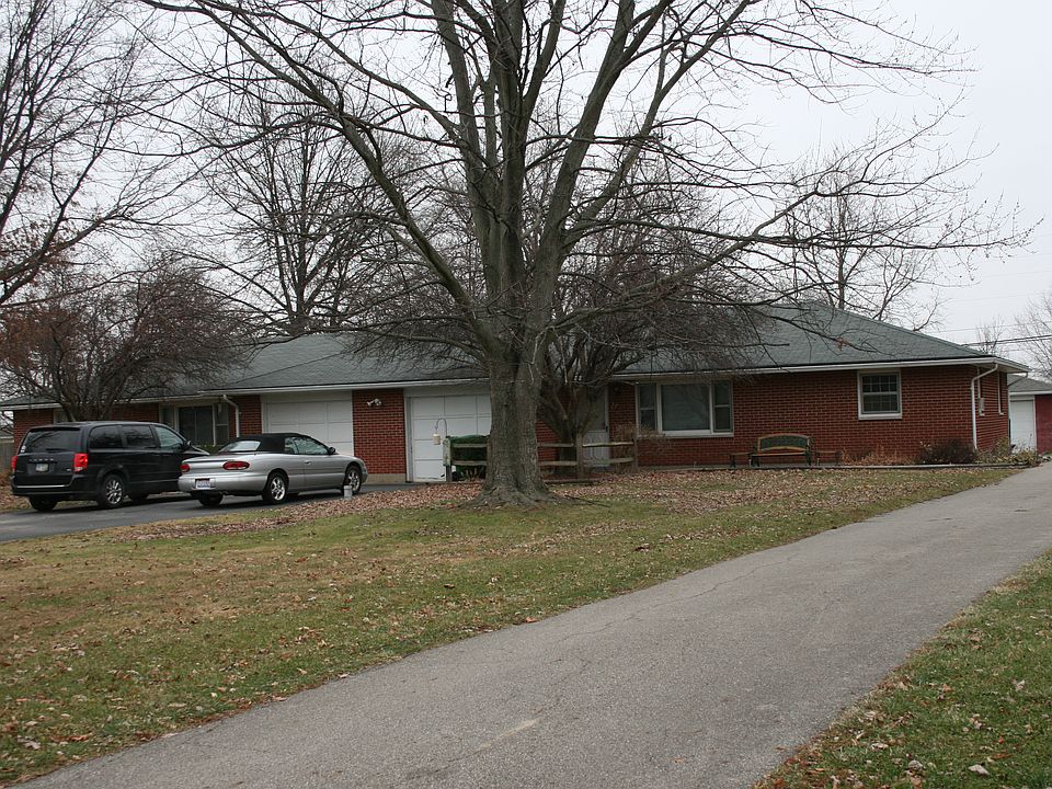 1st image of 233-235 Woodlawn Dr