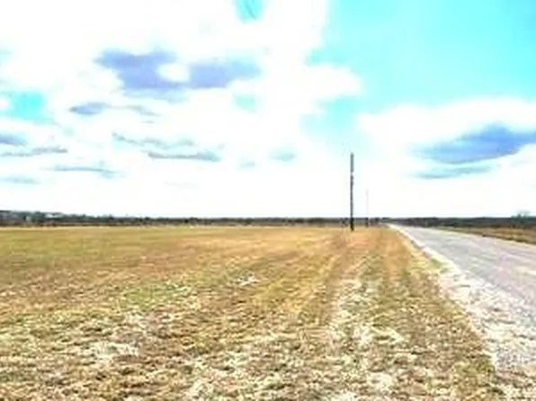 601 County Road 1162, Alice, TX 78332