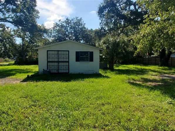 10010 Massachusetts St, Gibsonton, FL 33534