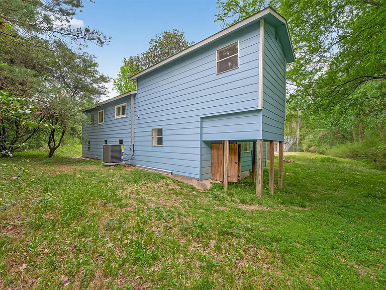 21146 Caney Dr — Photo 45