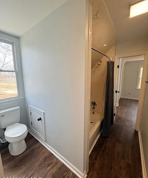 309 Country Club Ln — Photo 16