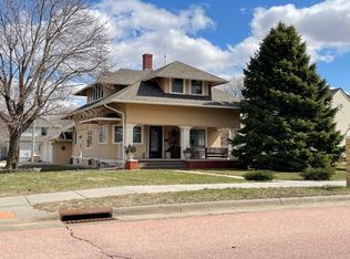 311 4th St, Scotland, SD 57059