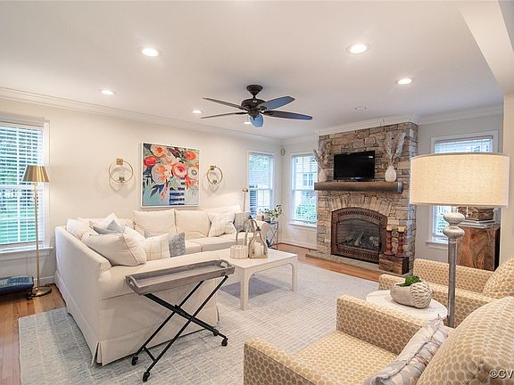 5th image of 5736 Rolling Creek Pl