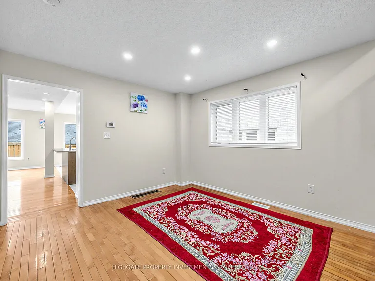 9 Barnham St — Photo 3