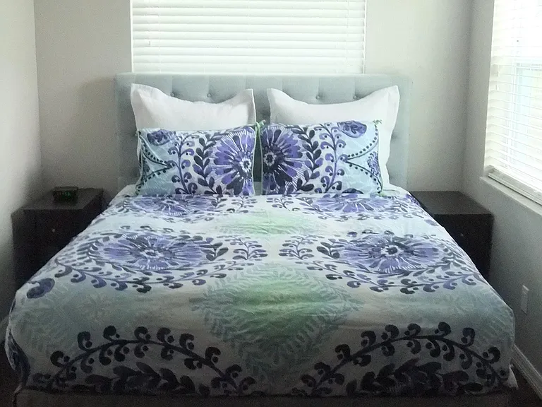 Third bedroom(second picture).