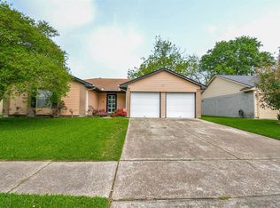 4207 Shawnee St, Baytown, TX 77521