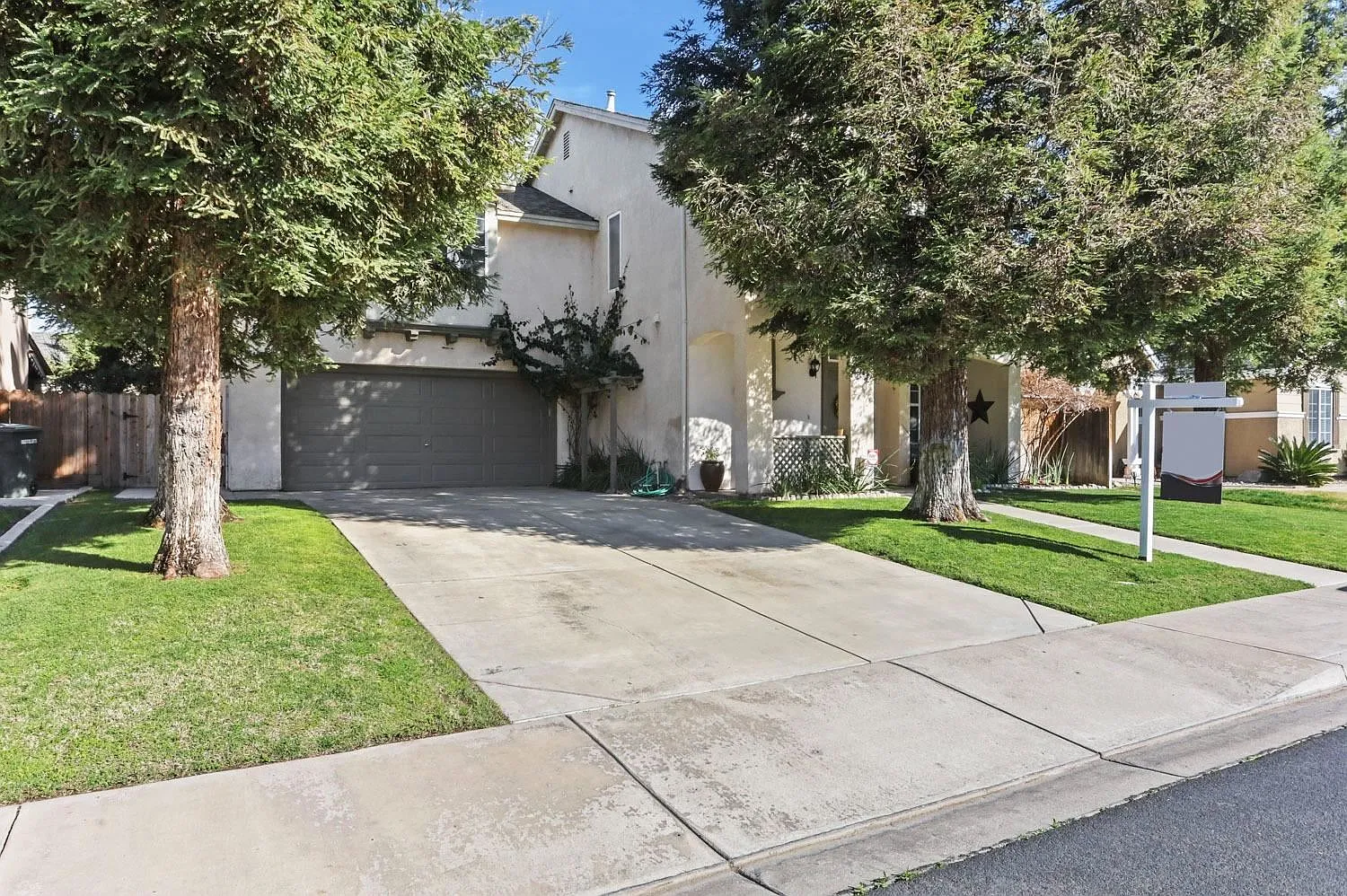 5409 Newquay Ln photo 1