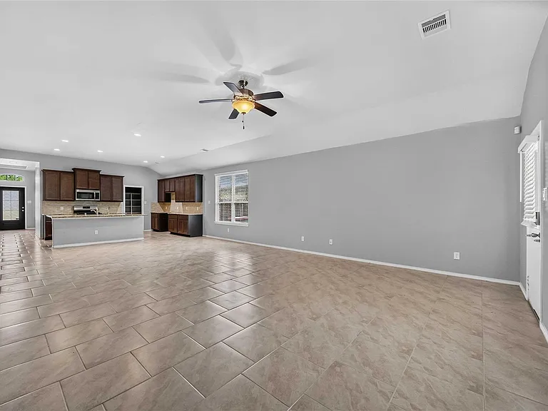 21505 Elk Haven Ln — Photo 4