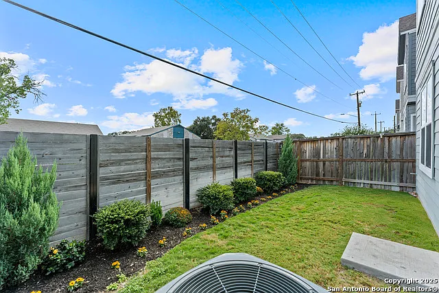 5843 Whitby Rd #6 — Photo 42