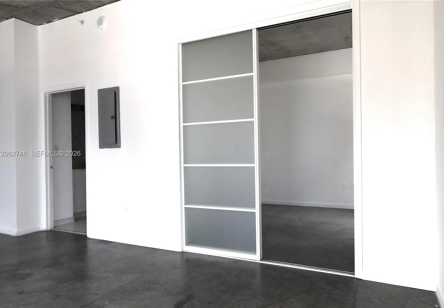 The Loft Downtown Ii Cond — Photo 4