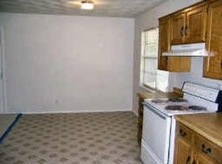811 Aransas Dr, Euless, TX 76039