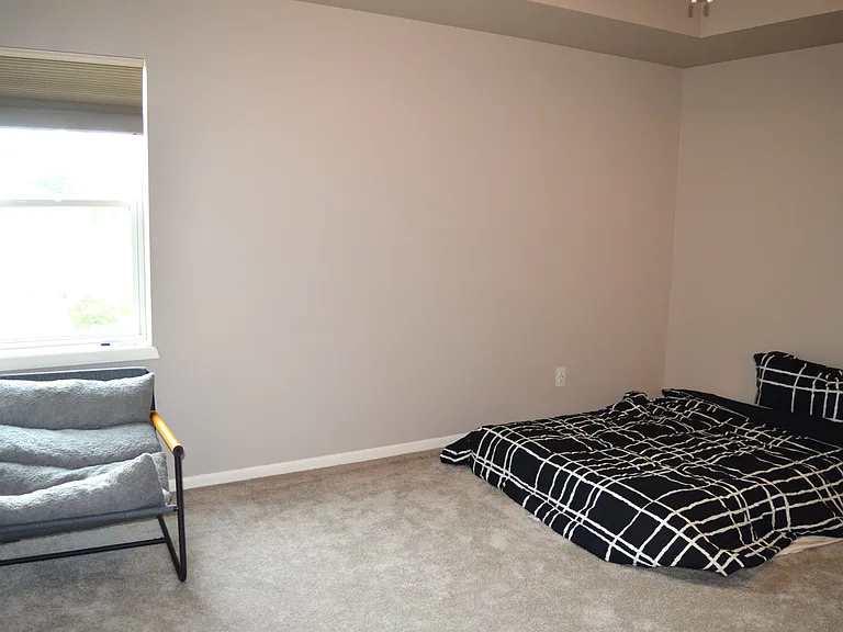 321 Alton Dr — Photo 26