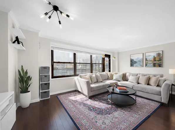 140 West End Avenue image 1 of 8