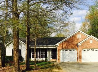 132 Duke Dr NE, Calhoun, GA 30701