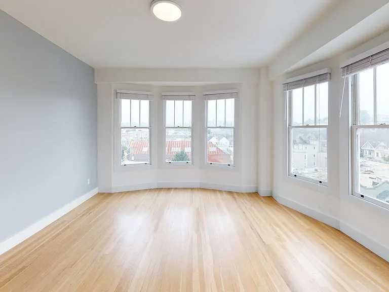1290 Grove St — Photo 14