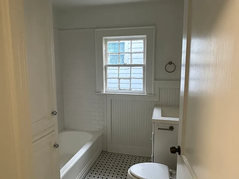 1933 Markone St NW — Photo 12