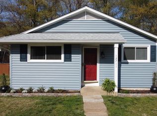 12711 Greenhall Dr, Woodbridge, VA