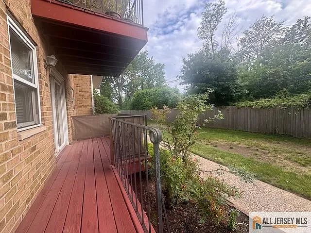 37 Judson St — Photo 10