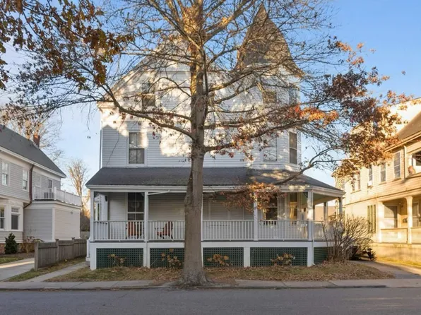 22 Rhode Island Ave #3, Newport, RI 02840