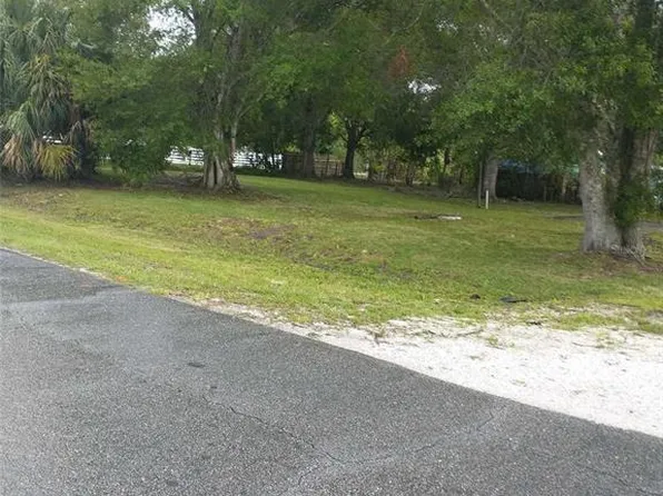 702 NW 39th Cir #2, Okeechobee, FL 34972