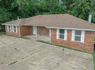 3115-3117 N Old Missouri Rd, Fayetteville, AR 72703