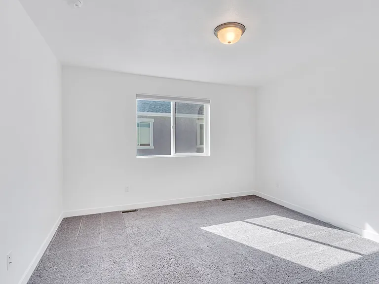 15167 S Wild Horse Way — Photo 18
