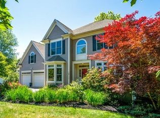 5 Rolling Hill Rd, Shrewsbury, MA 01545
