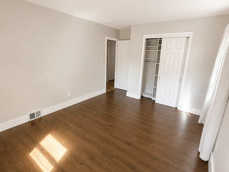 459 W Jefferson St #1 — Photo 9