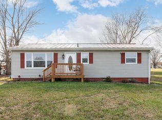17 Kendrick Ave, Verona, VA 24482