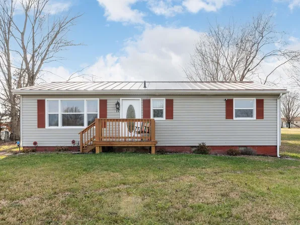 17 Kendrick Ave, Verona, VA 24482