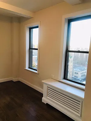 Rented by Oxford Property Group | media 16