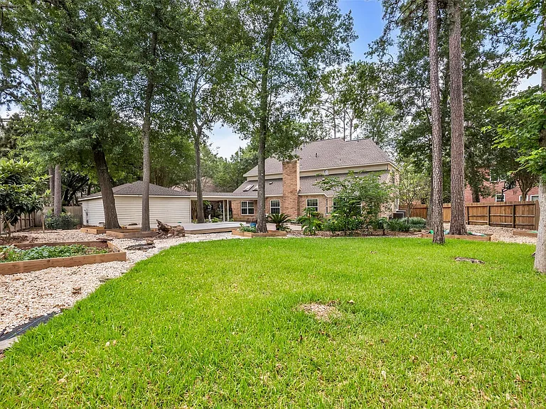 98 Winding Creek Pl — Photo 12