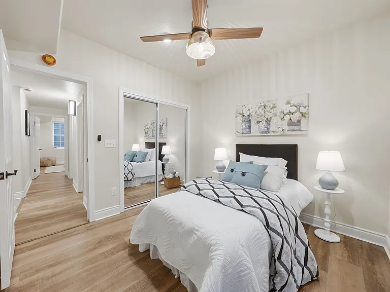 3426 Pierson St — Photo 46