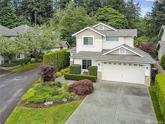 2nd image of 3542 211th Pl SE