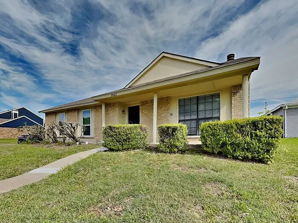 7621 Pebble Beach Dr, Rowlett, TX 75088